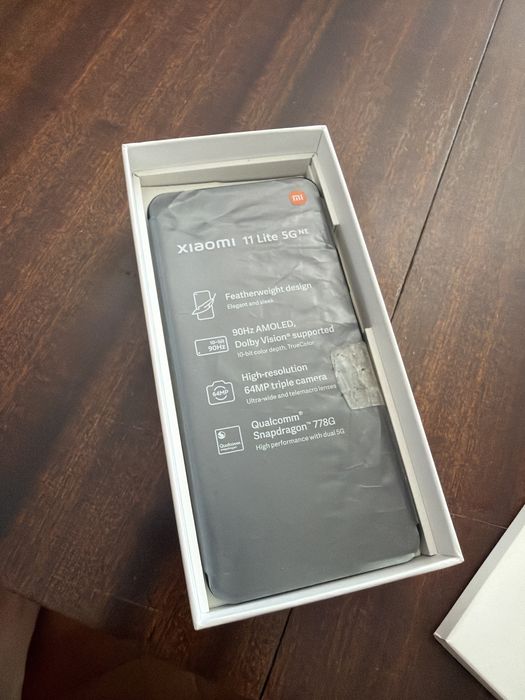 Xiaomi mi 11 lite 5g ne Спешно