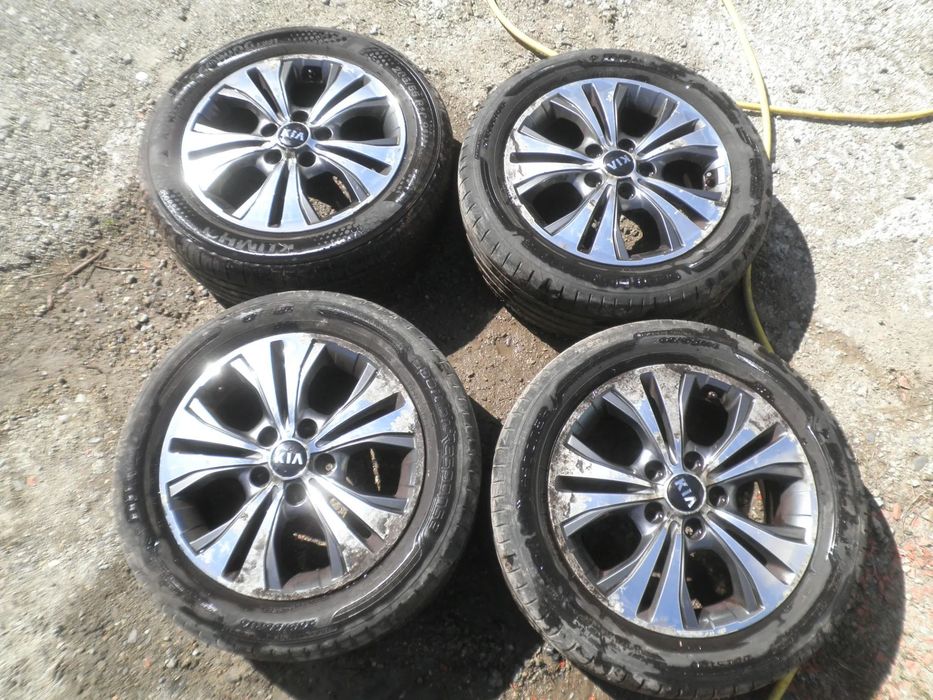 Jante 16" cu anvelope 205/55/R16 Kia Venga 6J ET51 52910-1P650