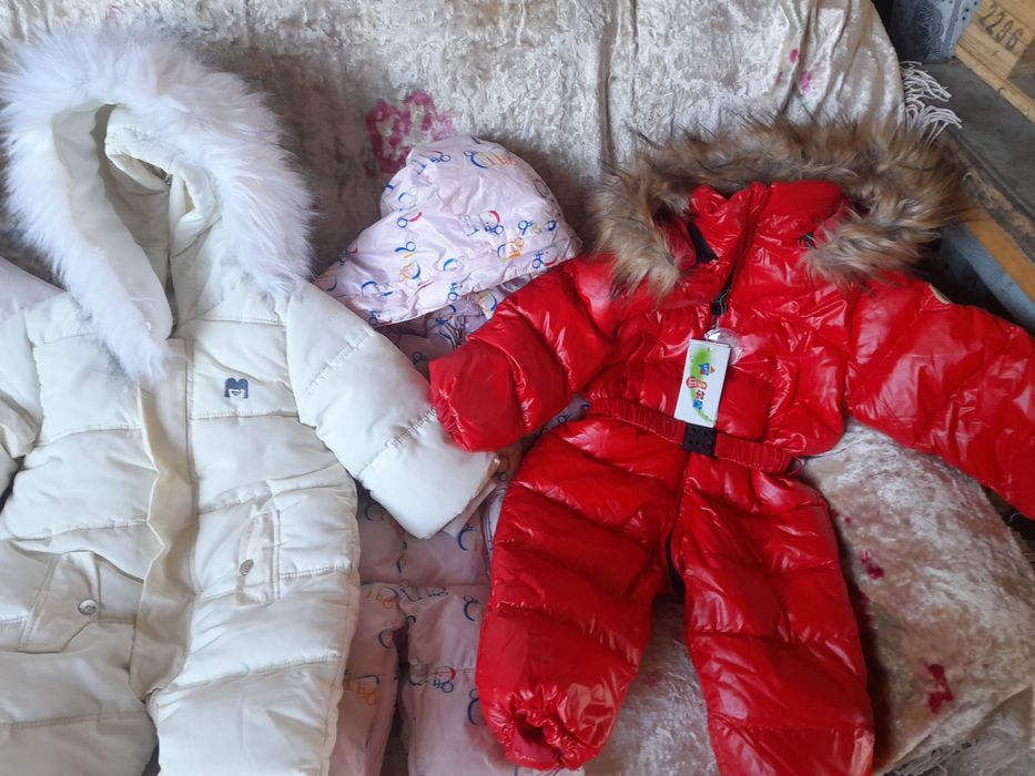 Синий красный комбинезон