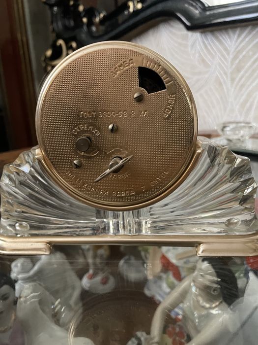Продам часы