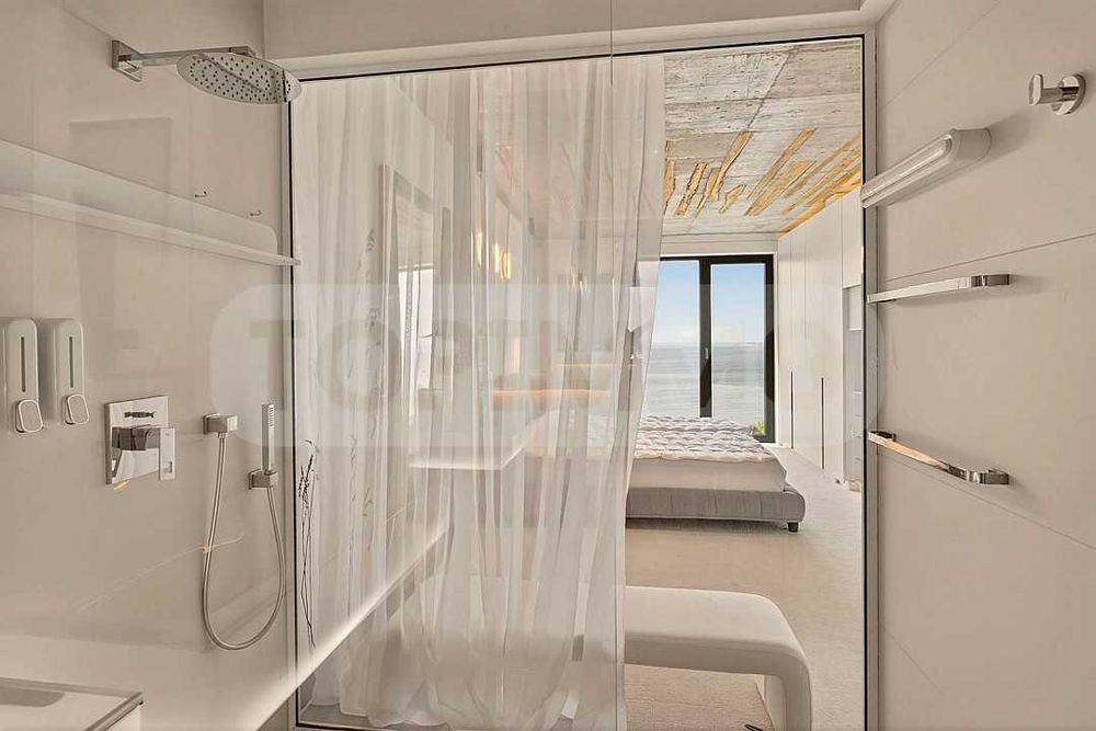 Дава се под наем Двустаен апартамент в Варна, Бриз - 60 кв.м за 1097.01 € - Снимка #13