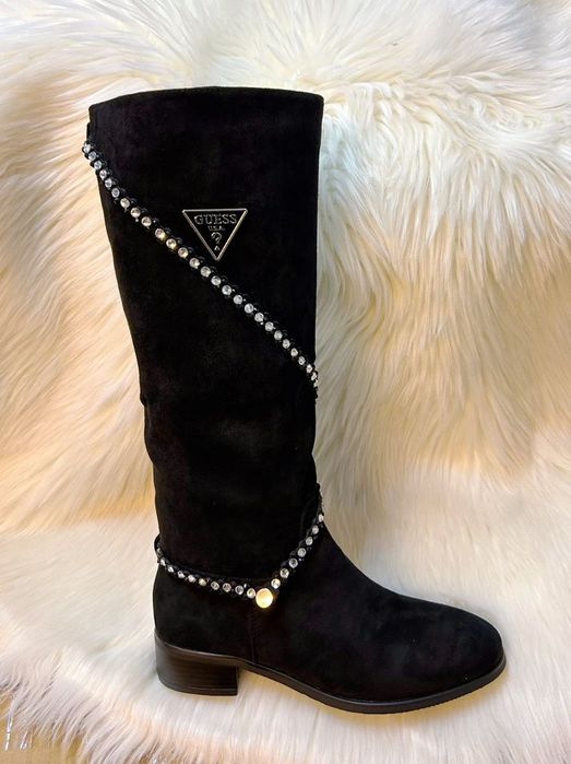 Vând cizme noi dama