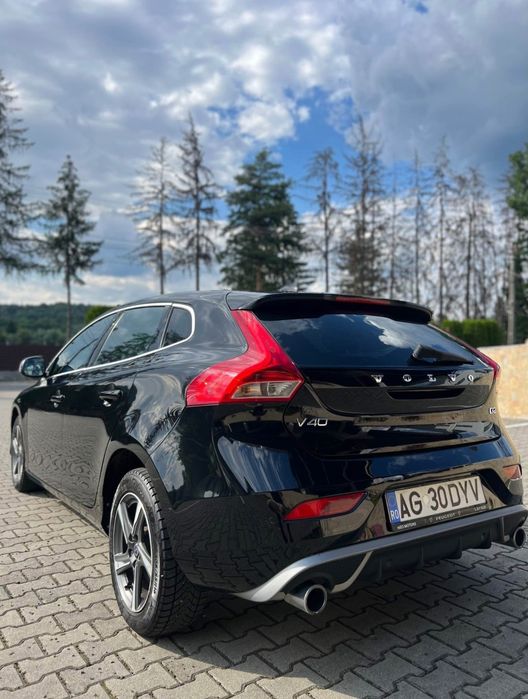VOLVO V40 2015 — imagine 4