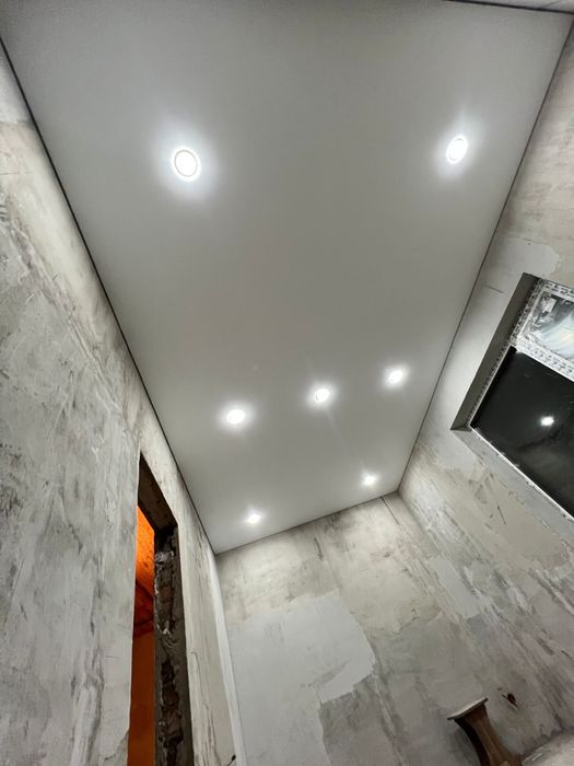 Натяжные потолки под ключ | Магнитные треки | Софиты