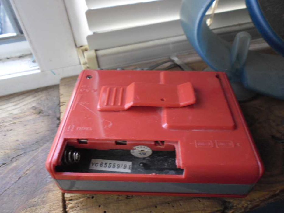 Продавам два уолкмена 15 за 2