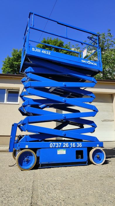 Inchiriez nacela electrica înălțime de lucru 12m