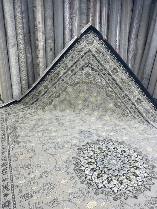 Роскошные ковры Алматы