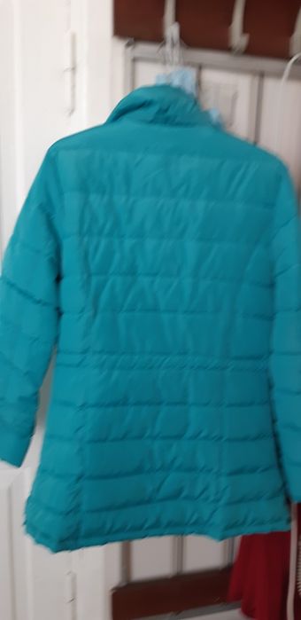Куртка бирюзового цвета