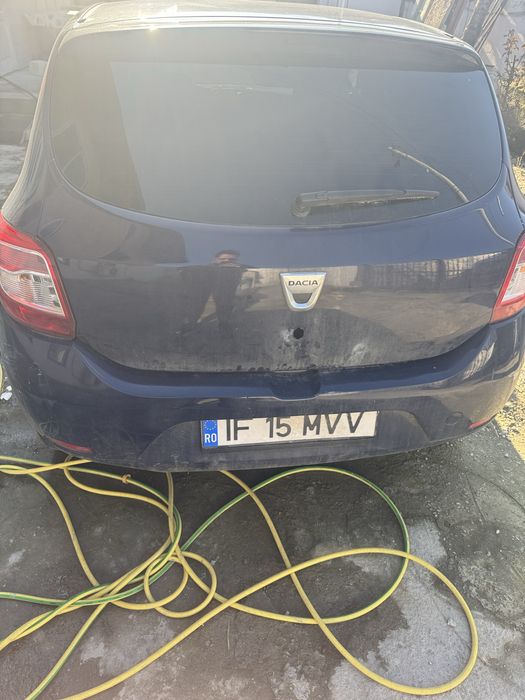 Dacia sandero 1.5 disel, ac, 2013 Avariat !