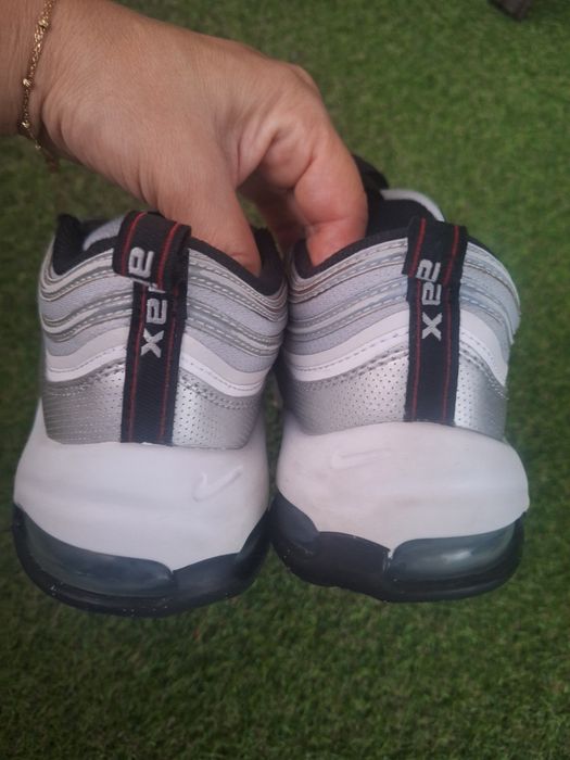 Adidasi Nike AirMax