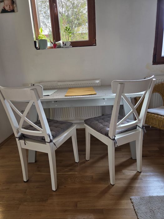 Vând 2 scaune Ikea Rosentorp