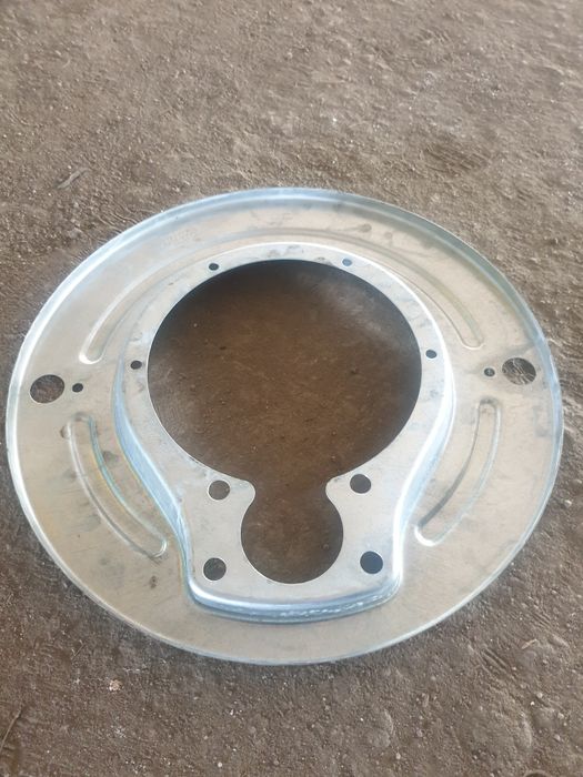 Пыльники колодок Вольво Б10