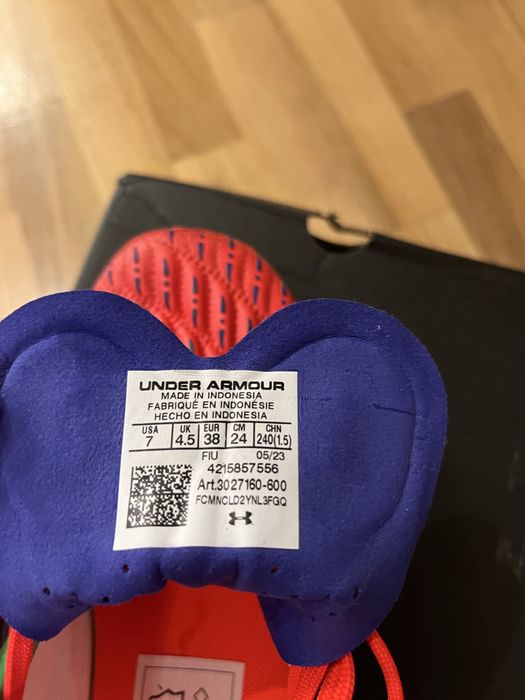 Бутонки Under Armour