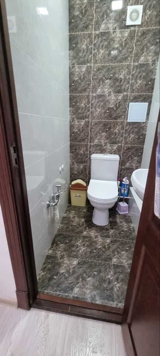 Продается 3в4 комнатная квартира на Карасу 6 банк дом