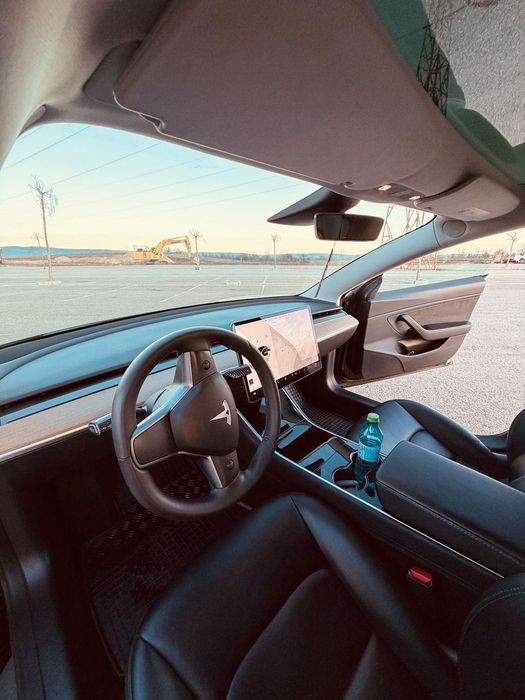 Tesla Model 3 Tesla Model 3 Standard Plus