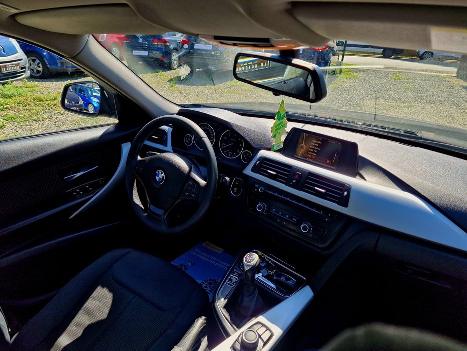 BMW Seria 3 2013 — imagine 5