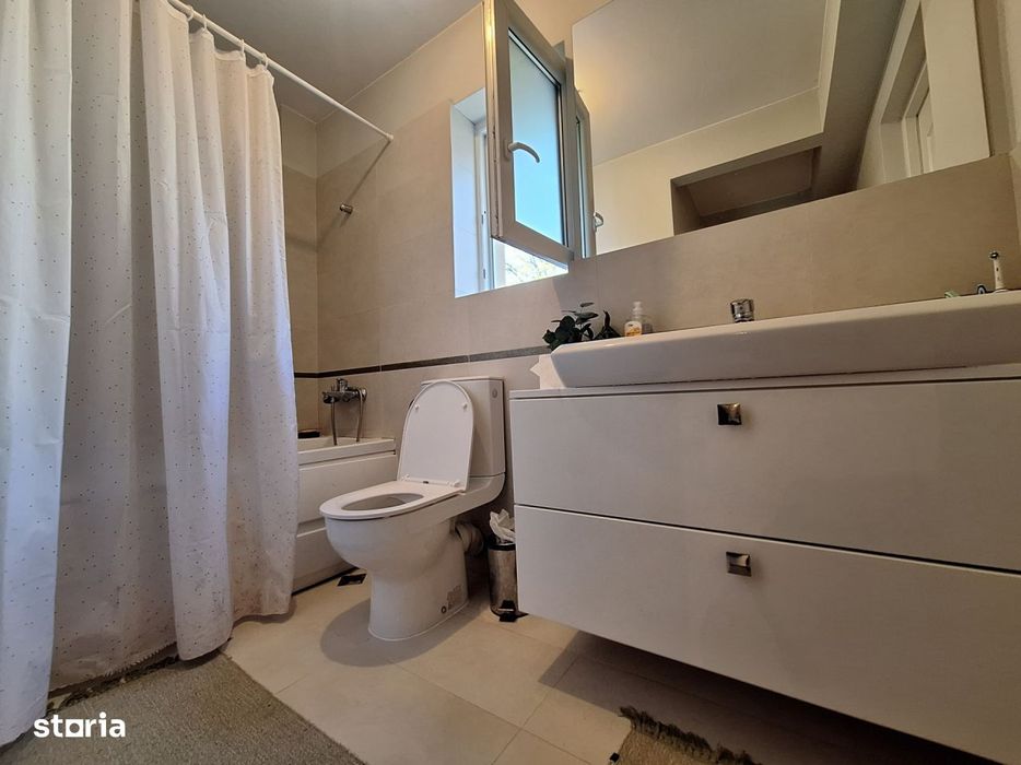 Apartament decomandat, 63,48 mp, balcon, zona Muzeul Apei
