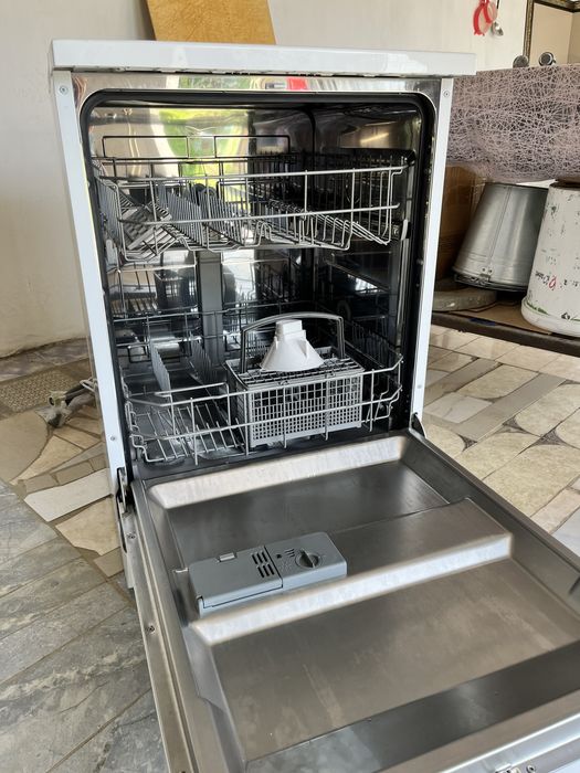 Продам посудомойку 120000 тг