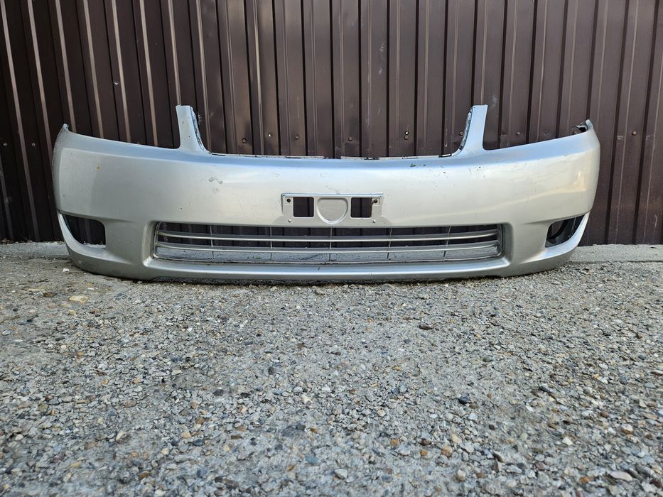 Бампер Toyota corolla fielder