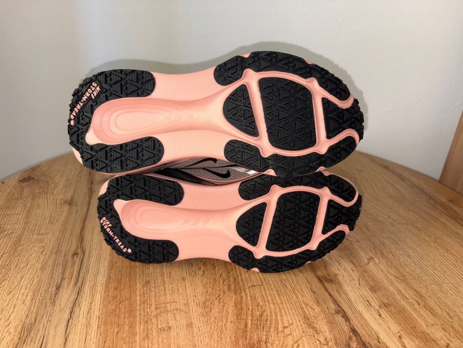 Adidasi NIKE Vomero GTX nr 36 - 39