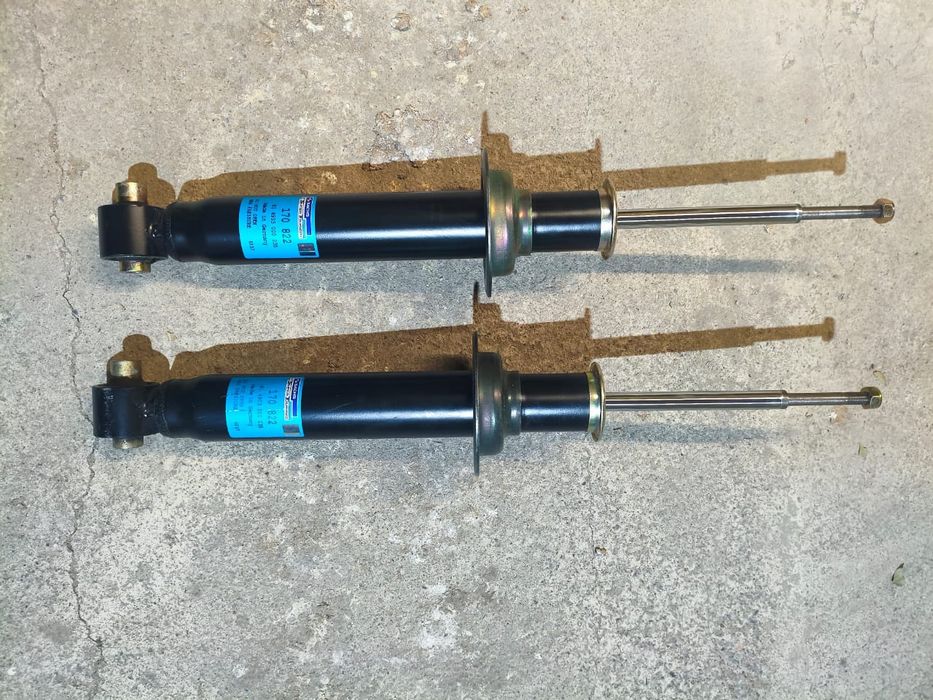 Новые Амортизаторы БМВ е38-34