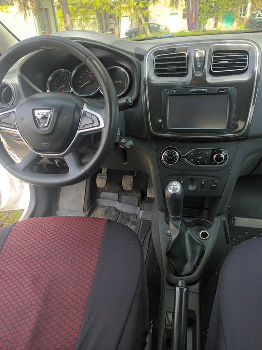 Dacia Logan benzină