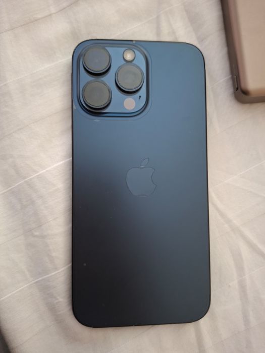 iPhone 15 Pro Max 256 ГБ