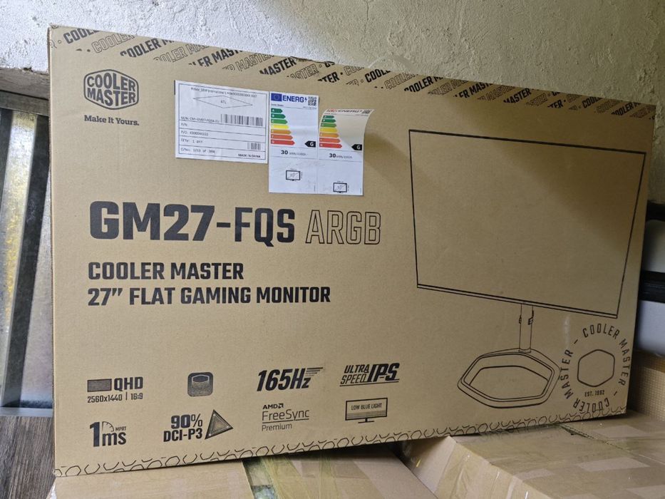 Мониторы и аксессуары к ним