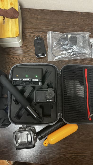 DJI ACTION 4 + Card Memorie + multe accesorii! Garantie