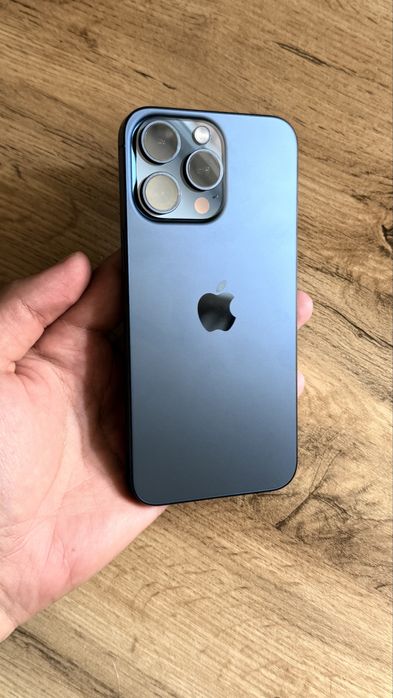 Iphone 15 pro max Zapchast Icloudga tushgan ekran ketgan singan