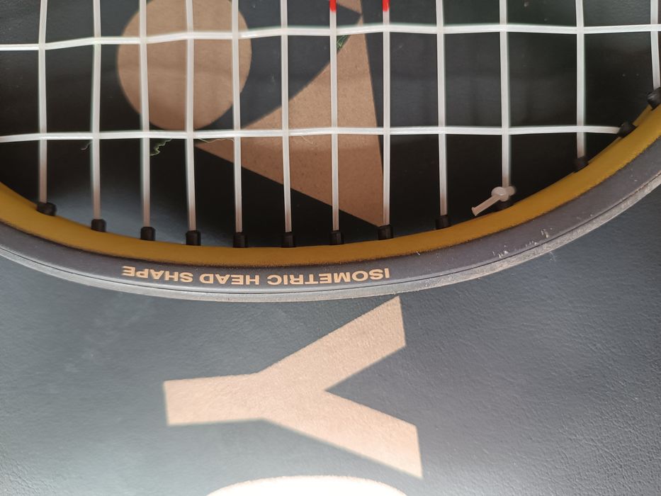Тенис ракета Yonex + сак