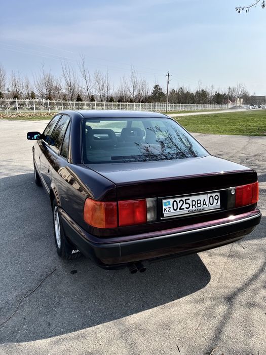 Продаётся Ауди в отличном состоянии