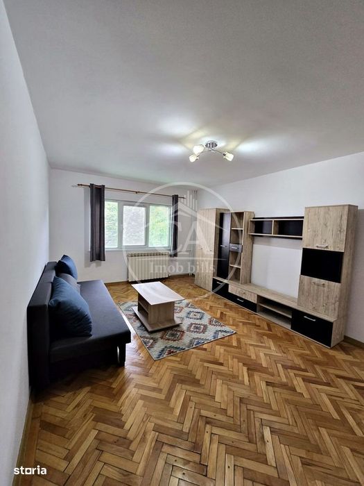 Apartament cu 4 camere de închiriat în zona Decebal, Oradea