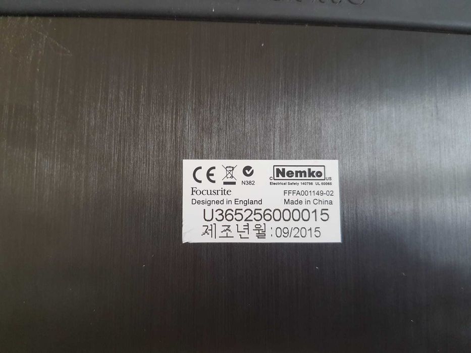 Interfata audio placa de sunet Focusrite Clarett +2 Pre pe firewire