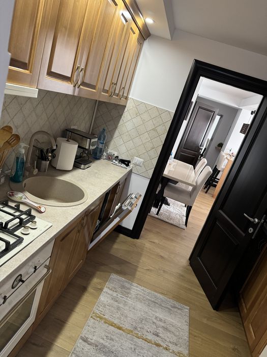 Inchiriez apartament ultralux centru!