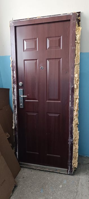 Продам входная дверь