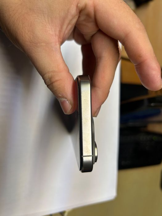 Iphone 16 pro 256g (покупал в ispace )