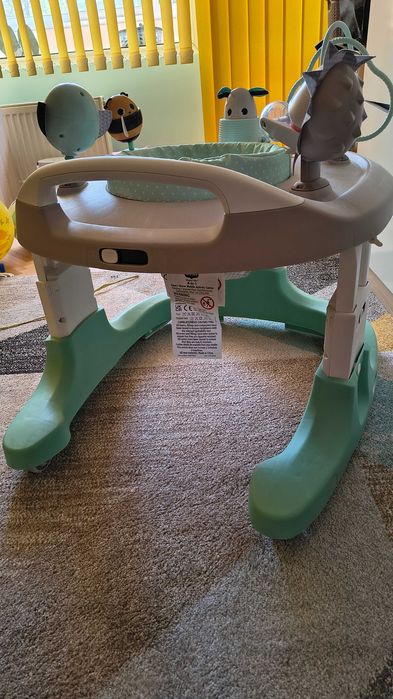 TINY LOVE Мобилен център за игра 4в1