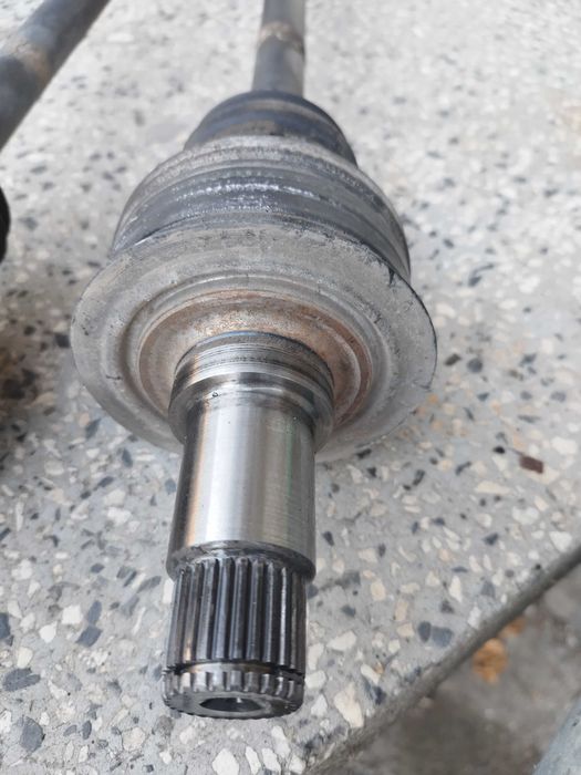 Задни полуоски Mercedes w211 E280 5G 4матик бензин 231кс