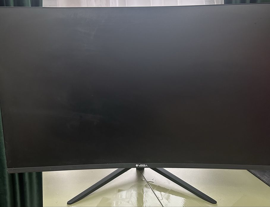 Продам игровой монитор VEGA 165 Гц