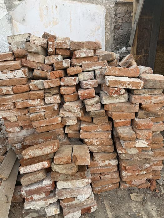Caramida  tiganeasca din demolari