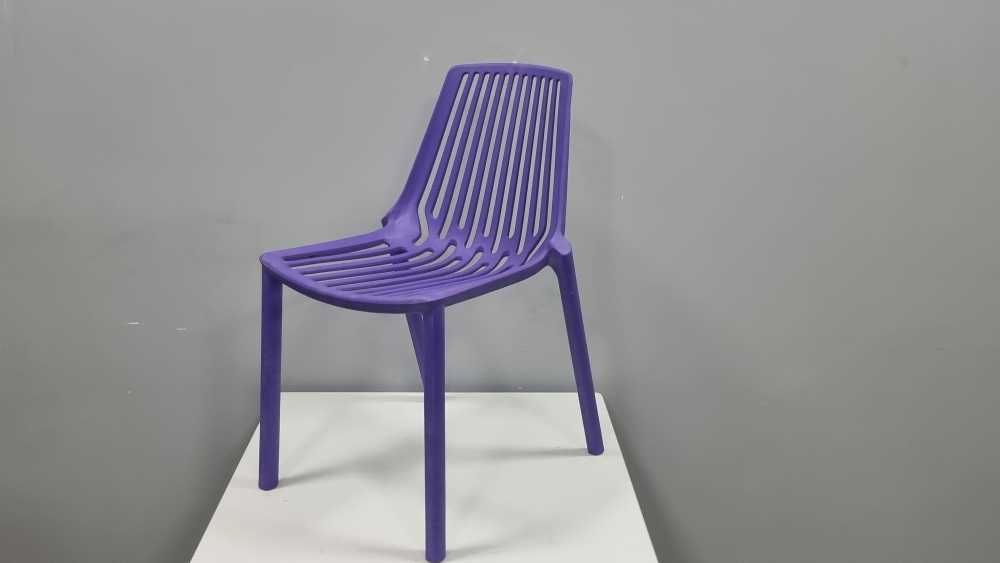 Стул пластиковый "Бриз"