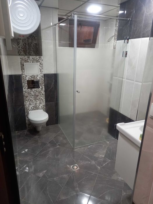 Продава се Четиристаен апартамент в Шумен, 5-ти полк - 100 кв.м за 1900 €/кв.м - Снимка #14