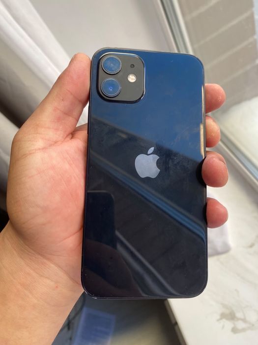 Iphone 12 хороший