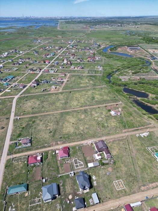 Участки возле реки в 6 микрорайоне