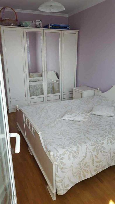 Дава се под наем Тристаен апартамент в Бургас, Център - 79 кв.м за 612 € - Снимка #3