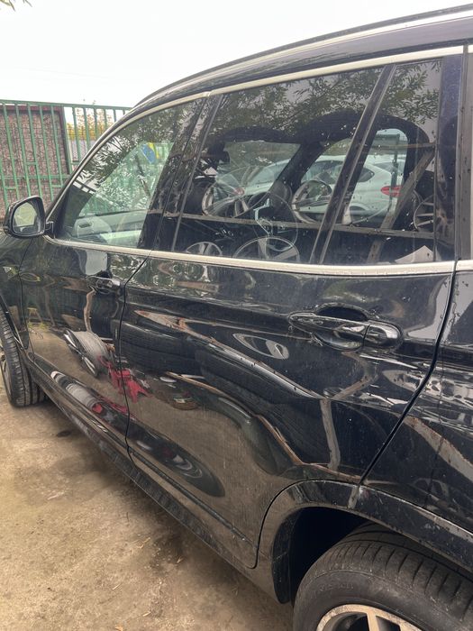 Ușă dreapta față BMW X3 F25 2015