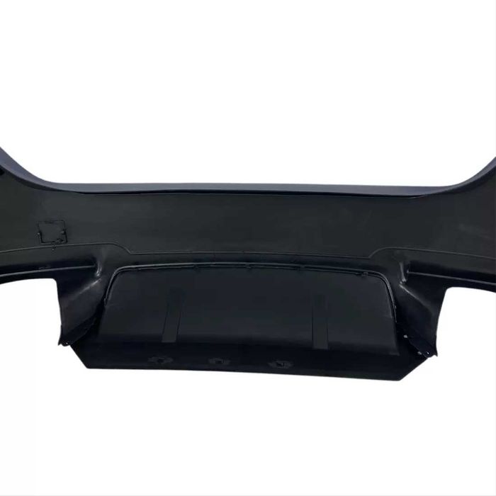 Задна броня M5 дизайн за BMW F10 (2010–2017) – с отвори за парктроник