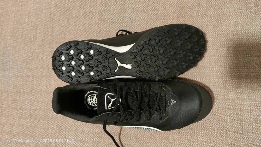 Incaltaminte de fotbal pentru barbati Puma King Pro/42,(Super Oferta).