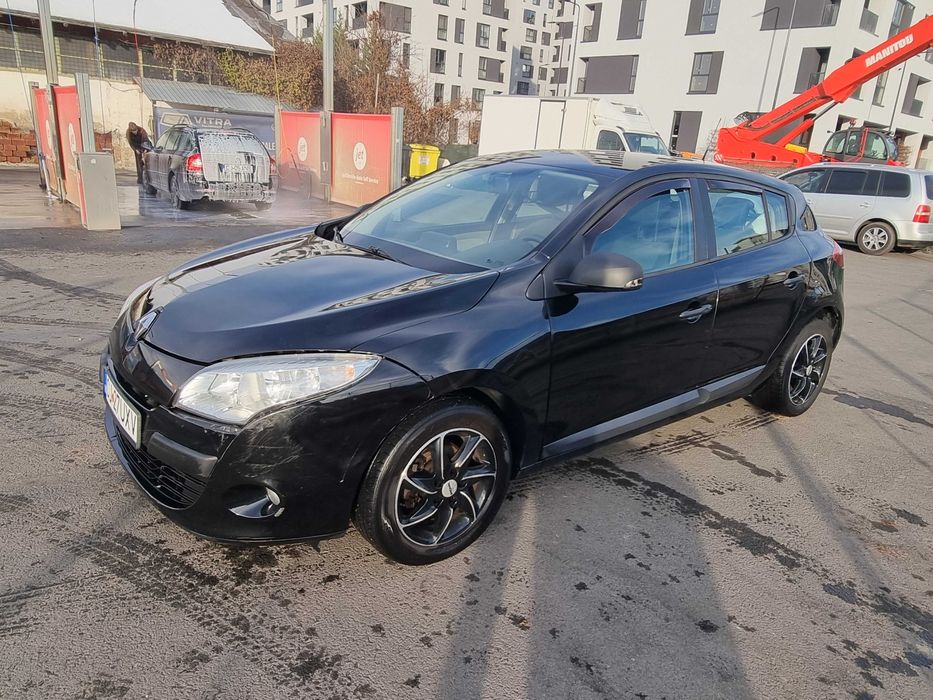 Vand Renault Megane 3, 1.6 benzina + GPL